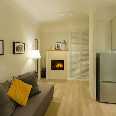 Διαμέρισμα Renovated In Center Ρίγα