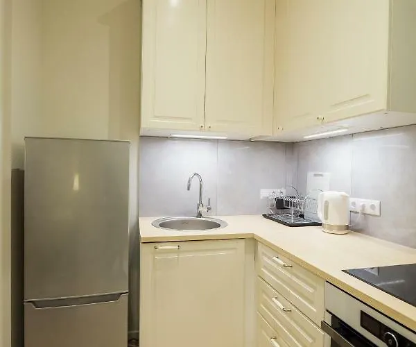 Renovated In Center Apartment