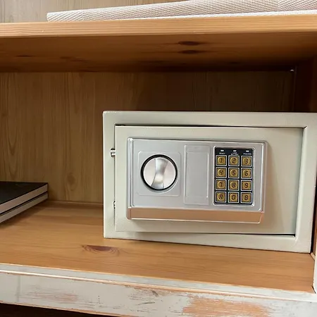 Renovated In Center Apartment *