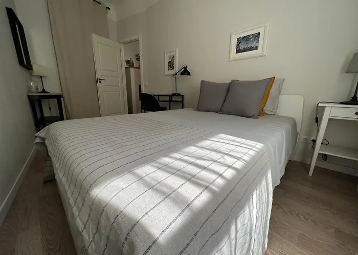 Dzīvoklis Renovated In Center Riga