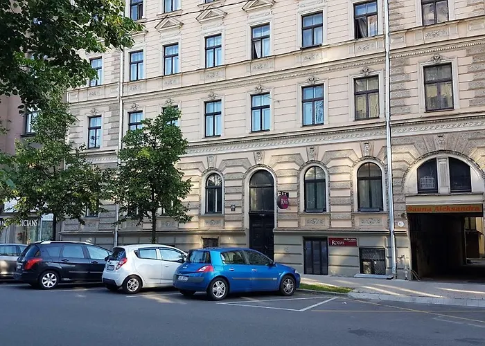 Renovated In Center Dzīvoklis Riga